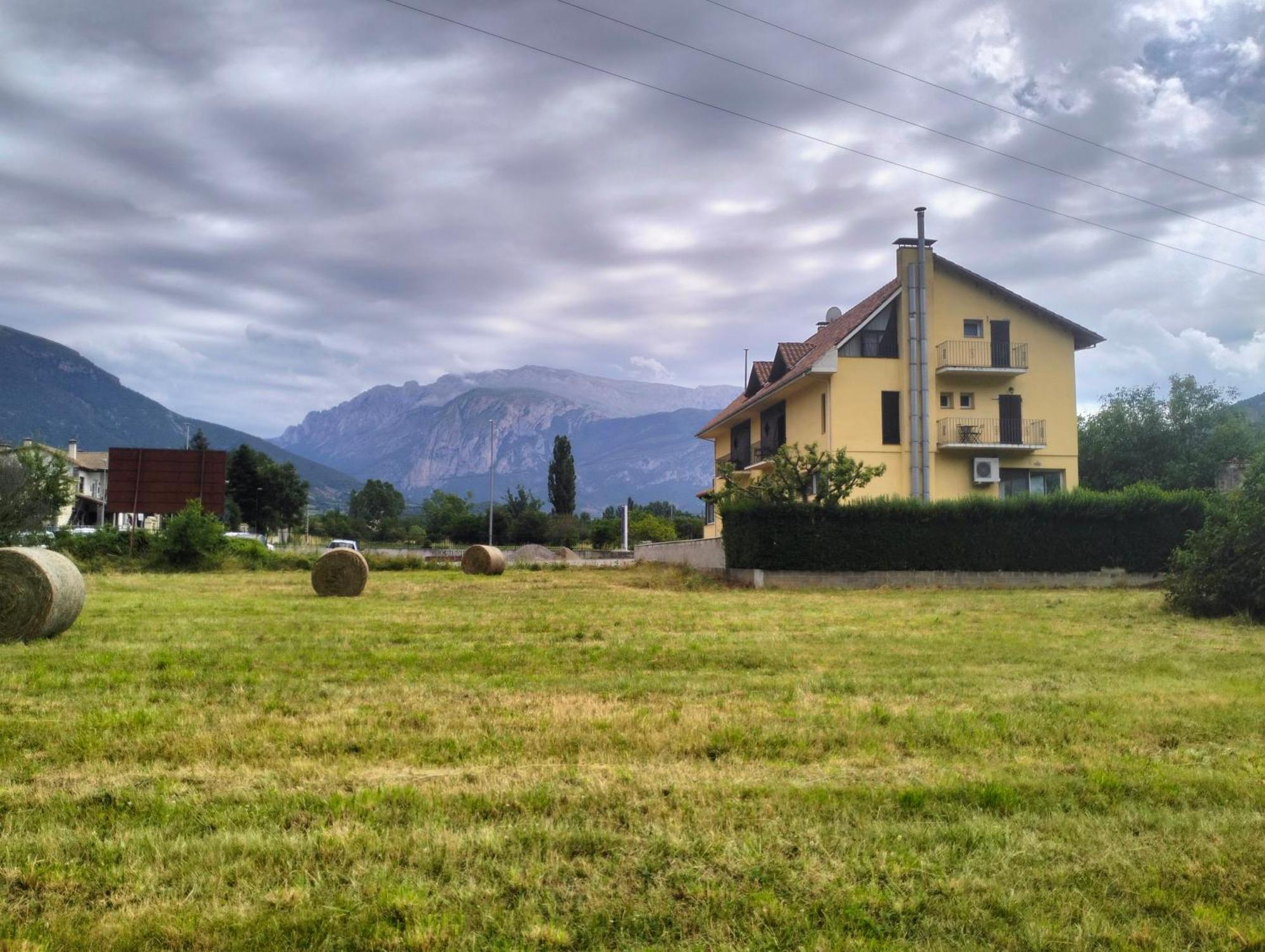 Hostal Turbon Кампо Екстер'єр фото