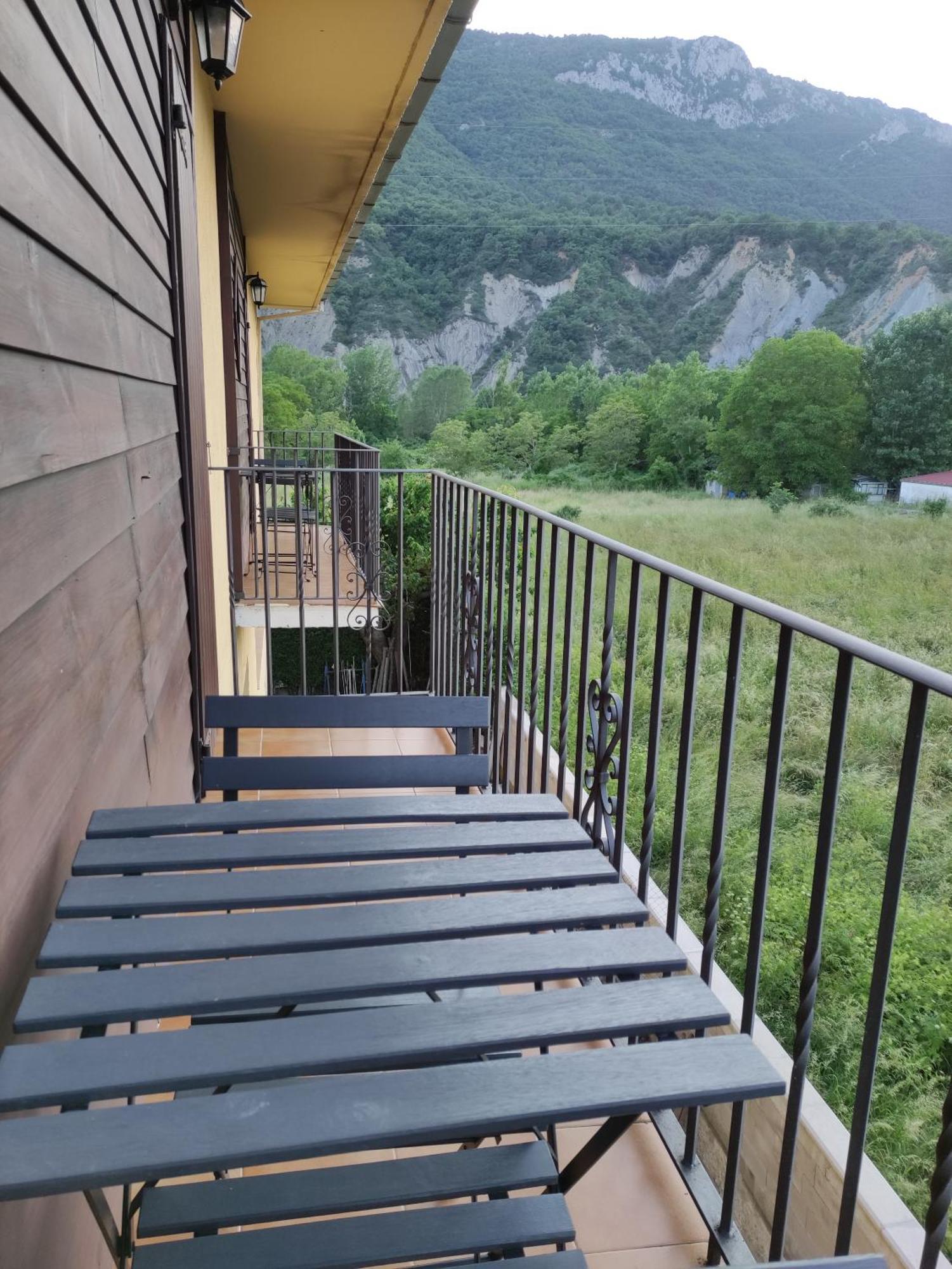 Hostal Turbon Кампо Екстер'єр фото