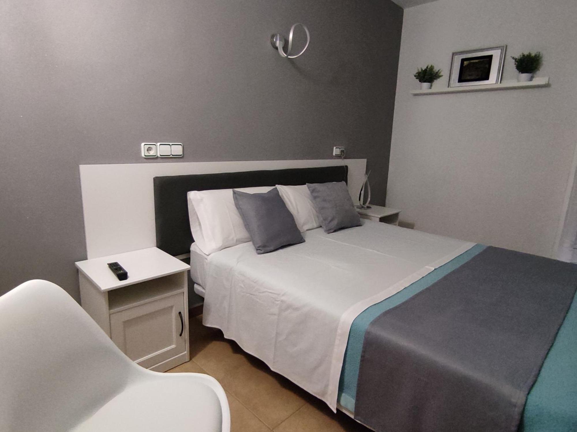 Hostal Turbon Кампо Екстер'єр фото